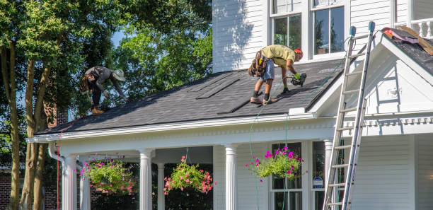 Best Roof Maintenance Services  in Lithopolis, OH